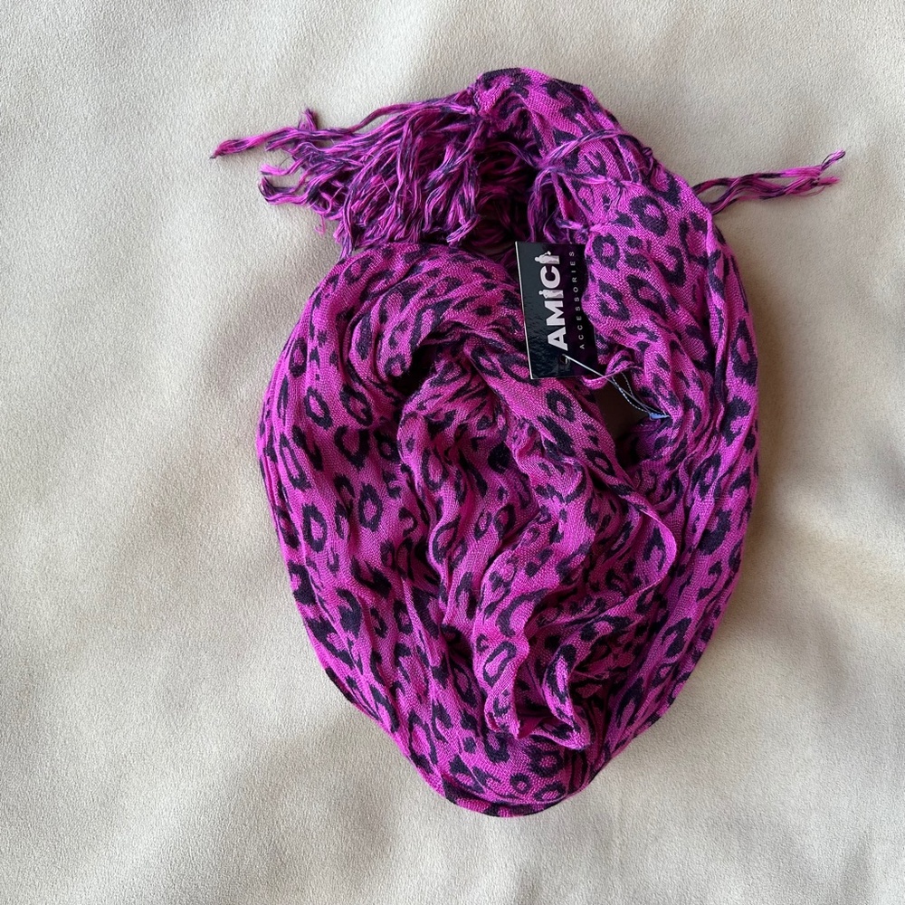 NWT AMICI Pink Black Leopard Print Scarf One Size ~18x39 in
